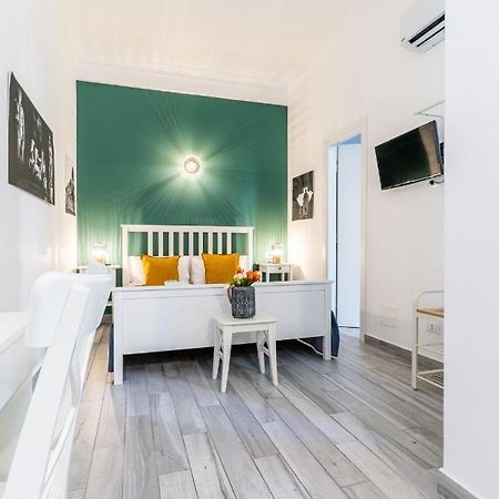 Giorgio I Rooms ปาแลร์โม ภายนอก รูปภาพ